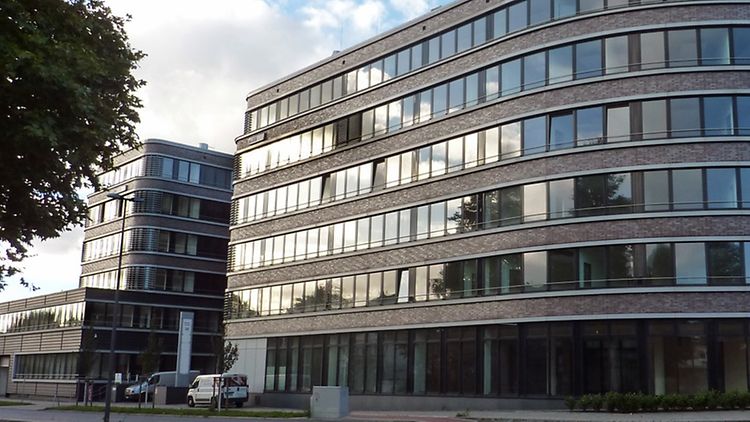  Central Office for Residents / Amt für Migration